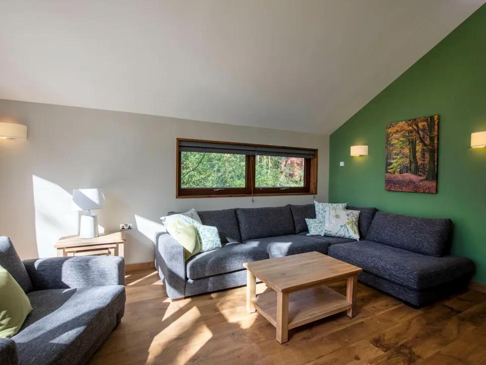 Blackwood Forest Cabins - Forest Holidays Popham Екстер'єр фото