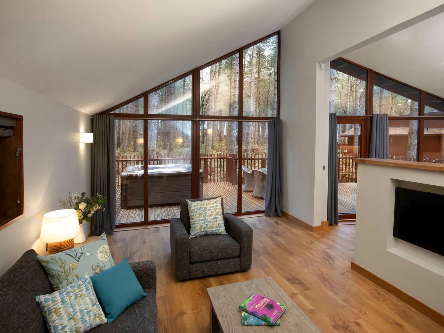 Blackwood Forest Cabins - Forest Holidays Popham Екстер'єр фото