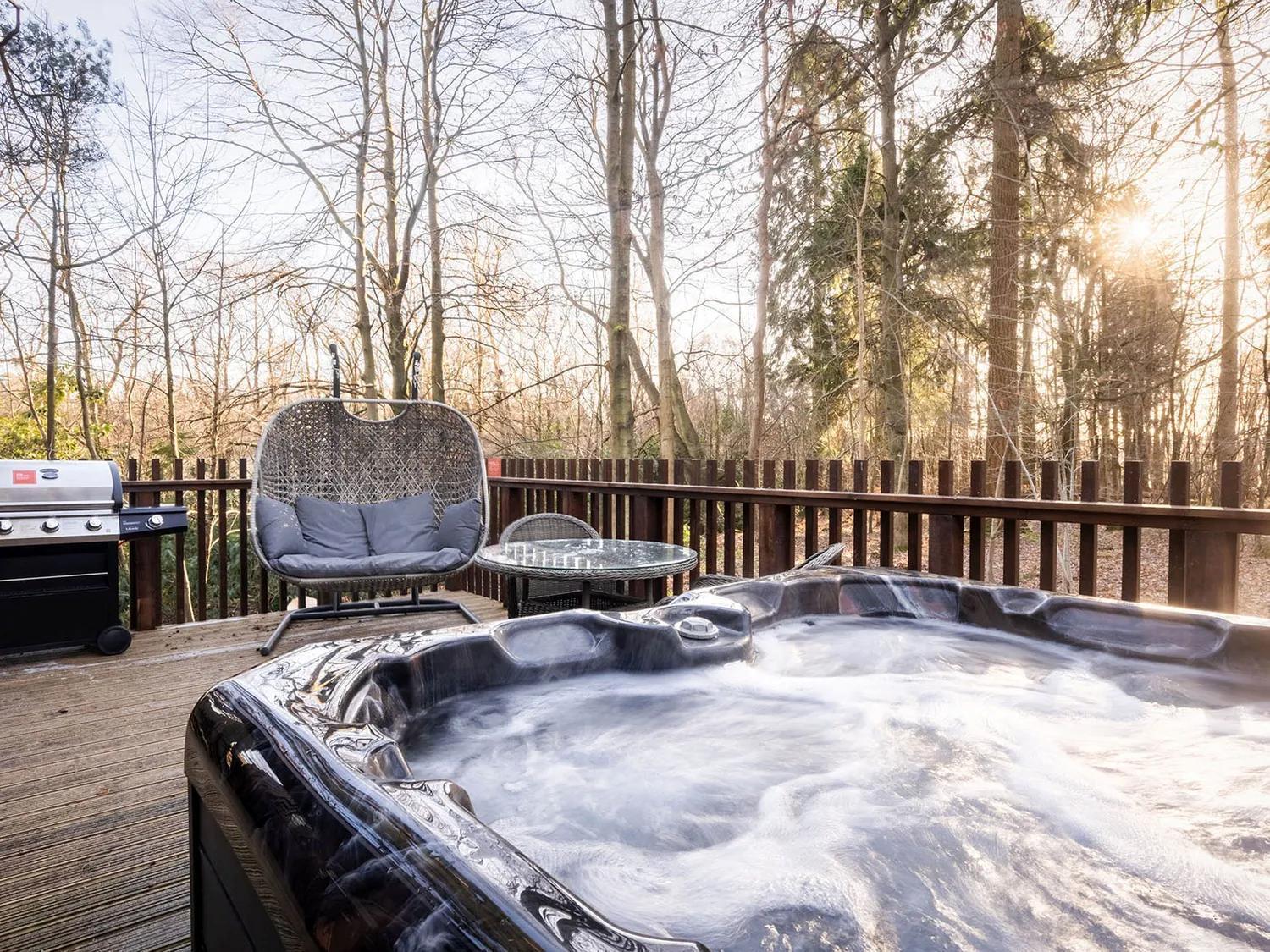 Blackwood Forest Cabins - Forest Holidays Popham Екстер'єр фото