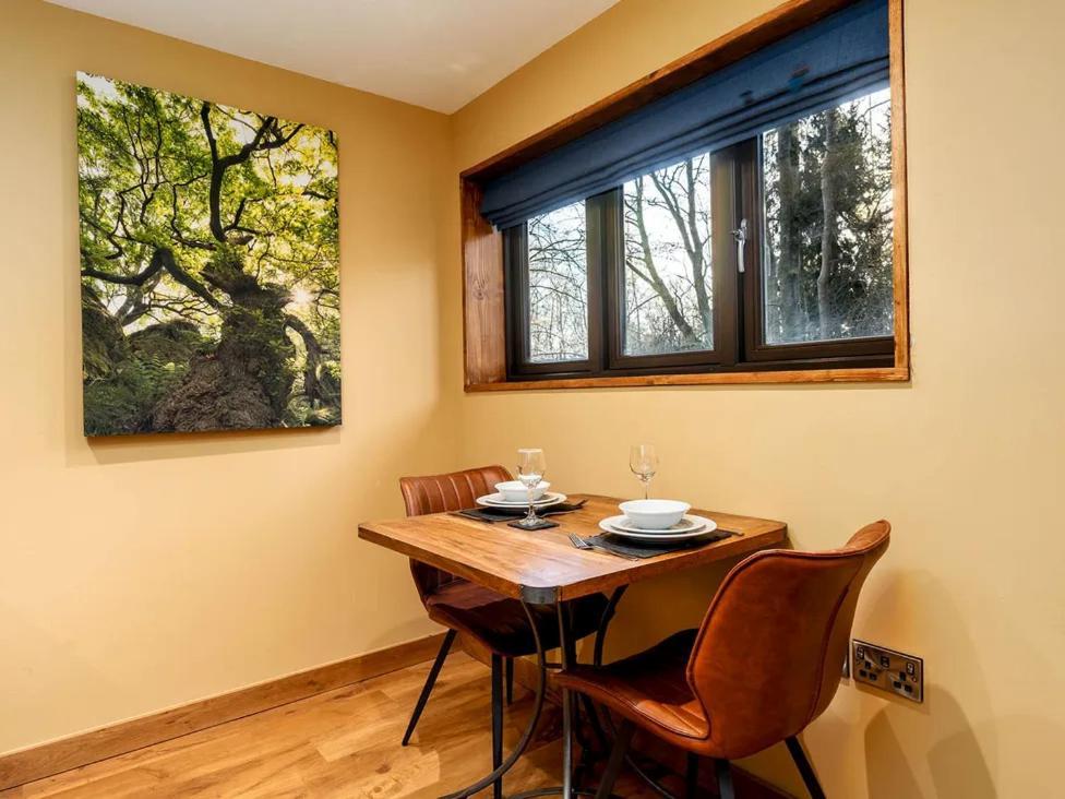 Blackwood Forest Cabins - Forest Holidays Popham Екстер'єр фото